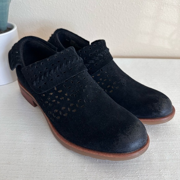 New Sofft Suede Lazer Cutout Leather Distracted Booties Women’s 8.5M - Picture 5 of 16